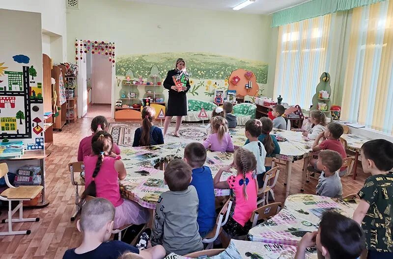 Детские сады города камышина. Садик в камышине. Детский сад камышин 1 гоголя. Детский сад камышин 1 гоголя. Детский сад новый камышин.