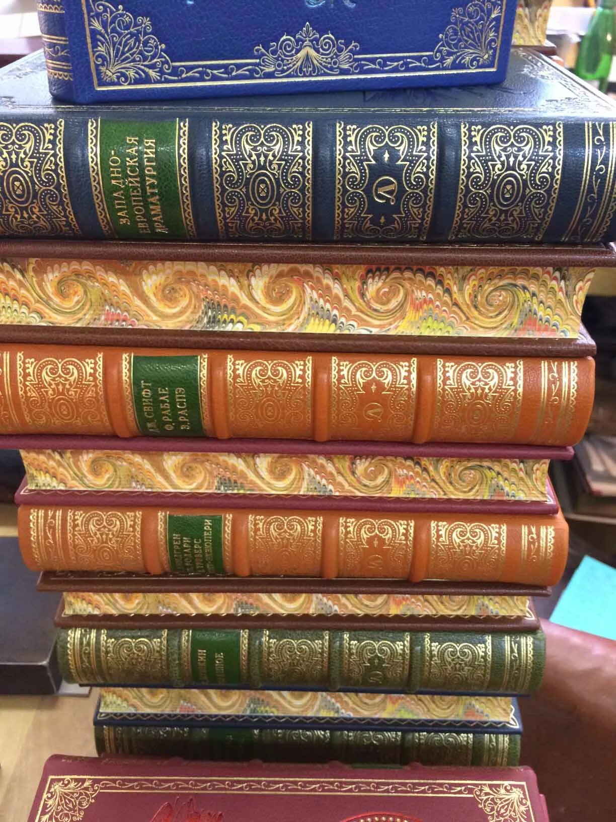 мировая библиотека для детей в 58 томах. библиотека мировой литературы для детей в 58 томах. библиотека всемирной детской литературы 58 томов. библиотека мировой литературы для детей. мировая литература для детей 58 томов.