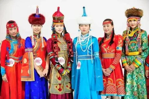 Жетілген әйелдің юбкасының астында фото