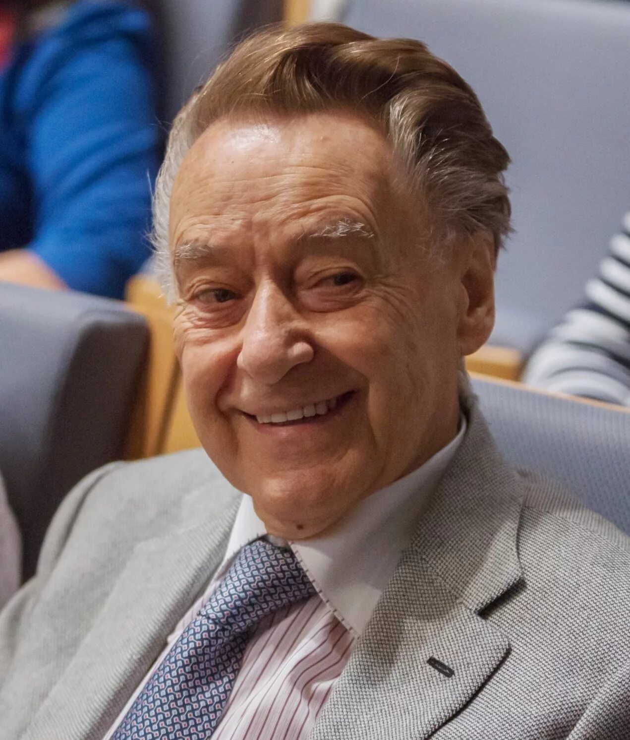 Эдуард лимонов фото. Доктороу эдгар лоуренс. Клайв касслер его премия. Валентин распутин. Наум коржавин дочь елена рубинштейн.