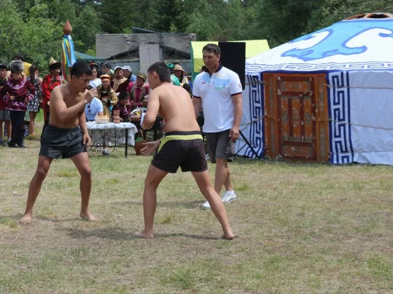 Хуреш шагаа. Сурхарбан 2022 ушхайта. Сурхарбан 2022. Сурхарбан 2019. Сурхарбан усть ордынский.