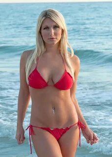 Brooke hogan sexy