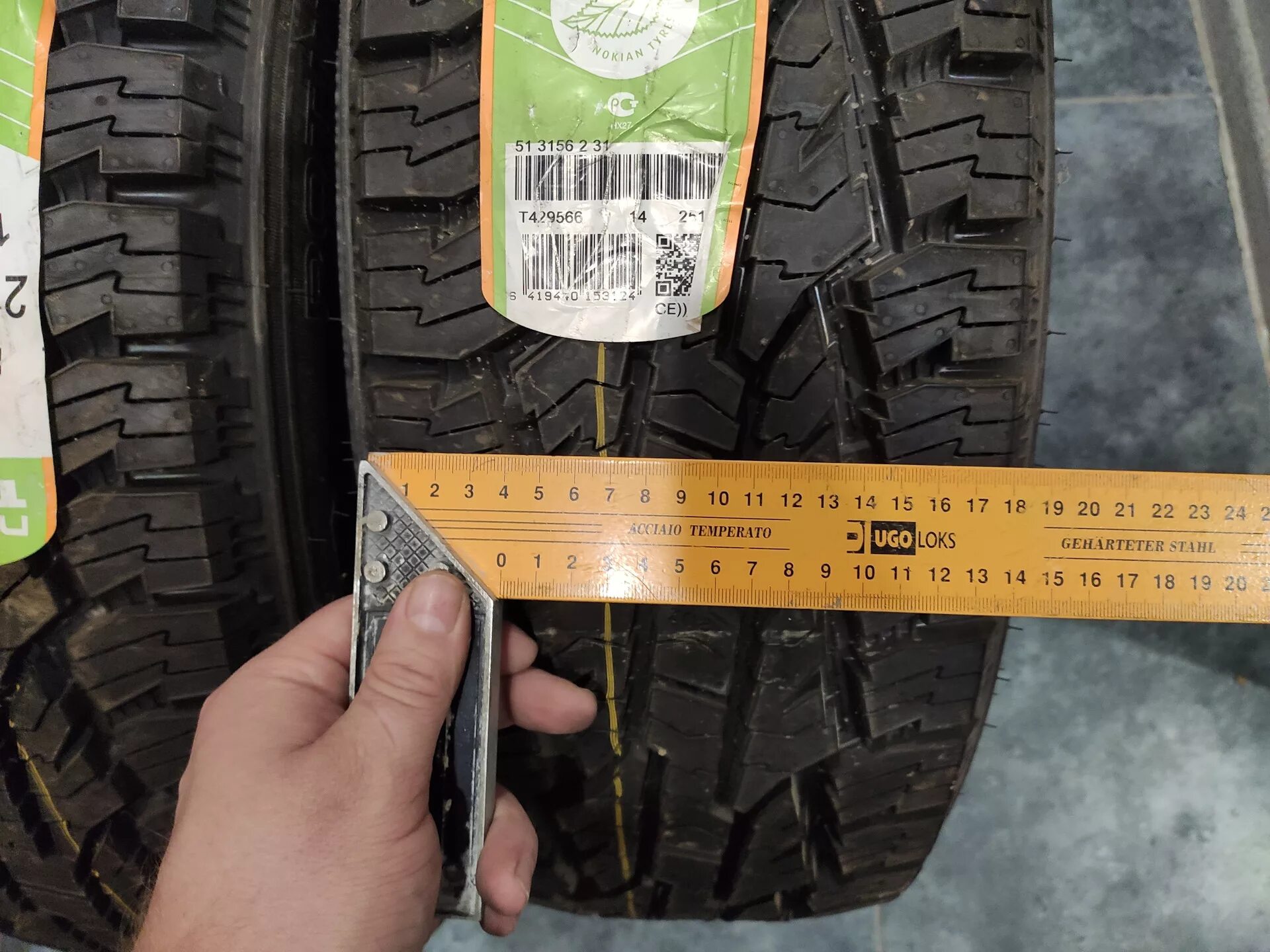 Шины Nokian АТ 215 65 16. Нокиан АТ 215/65 r16. Nokian Tyres Rotiiva at летняя. Nokian Rotiiva at 215/65 r16.