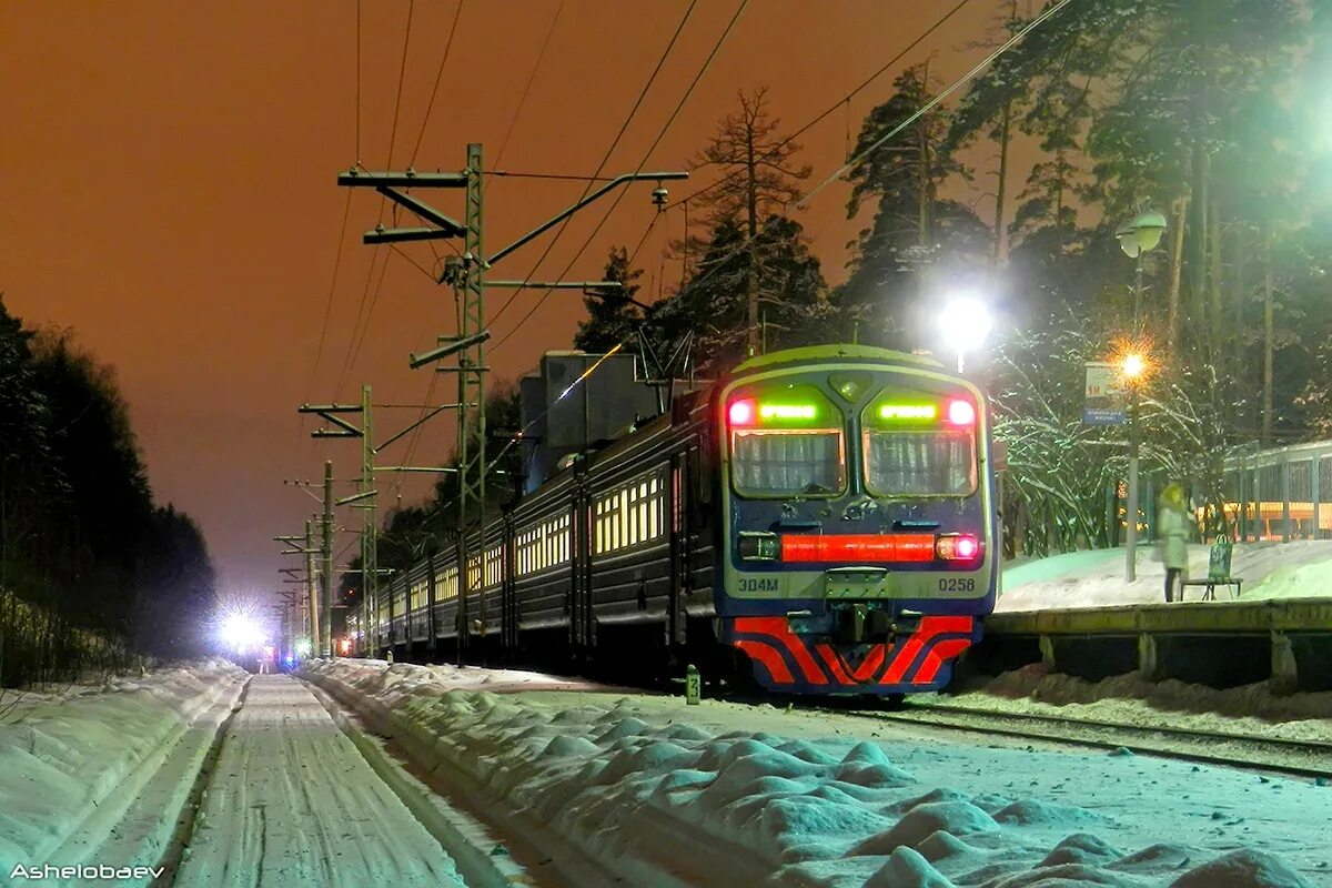 Ивантеевка 2 жд станция. Электрички ивантеевка 2 ивантеевка на завтра. Ивантеевка жд станция. Станция ивантеевка 2. Электрички ивантеевка 2 ивантеевка на завтра.