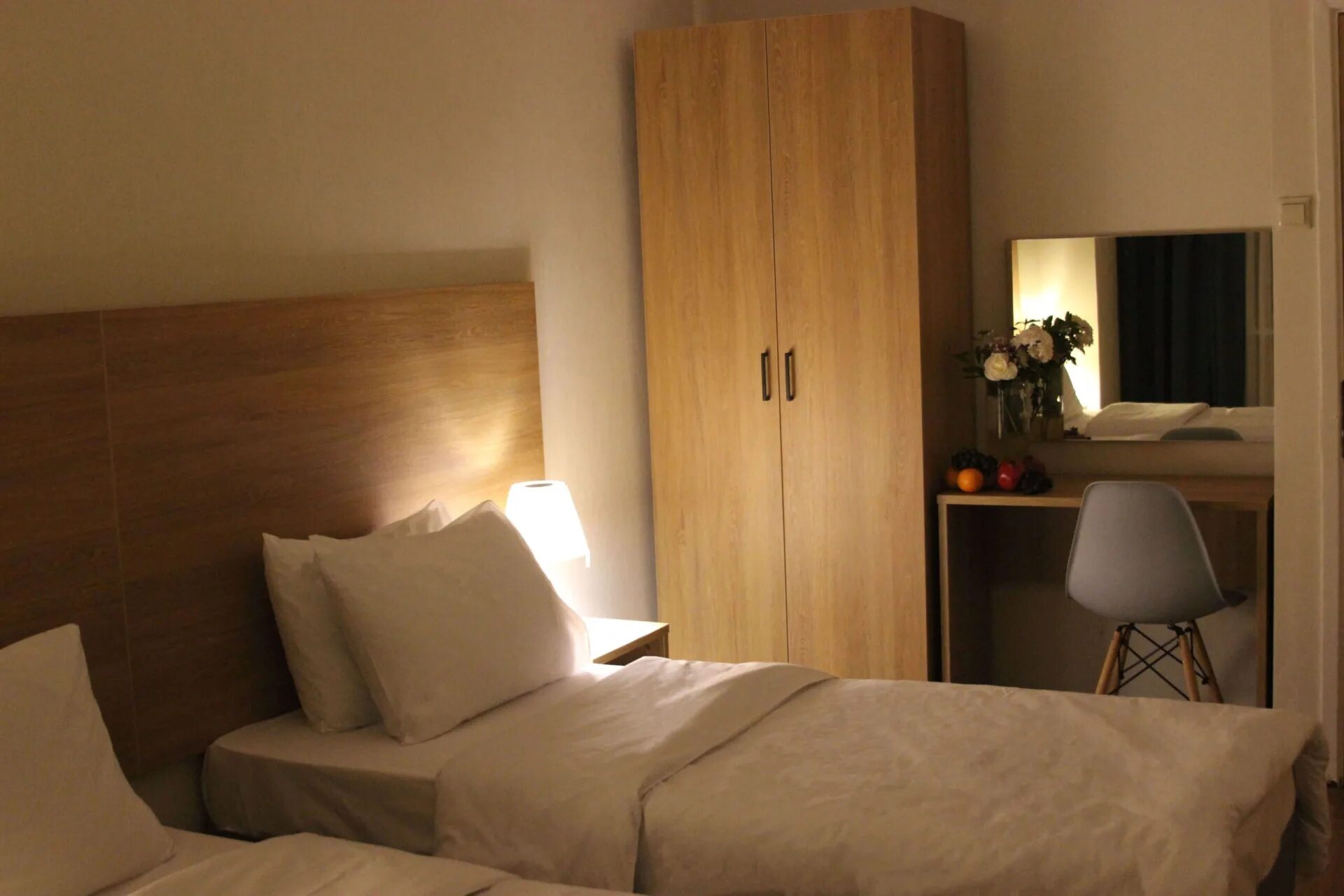 дом солнца абхазия. поселок цандрипш абхазия белые скалы. санаторий солнечный гагры абхазия.