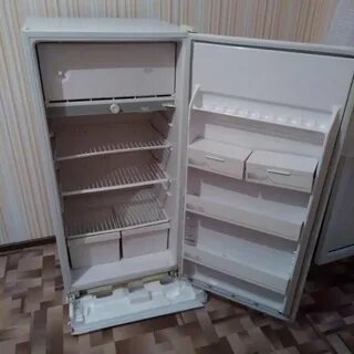 Холодильники бирюса продам