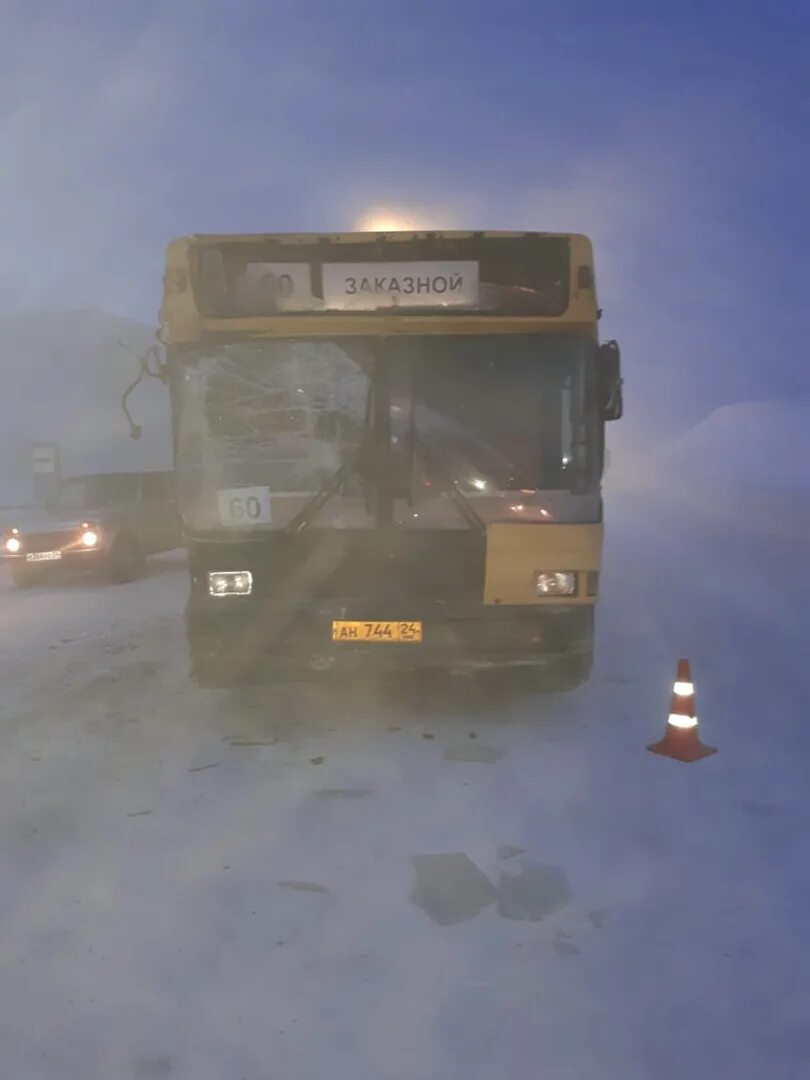 норильск автобус лиаз. норильск автобусы 2. маз-103. автобус марки кавз. норильск нпопат автобус.