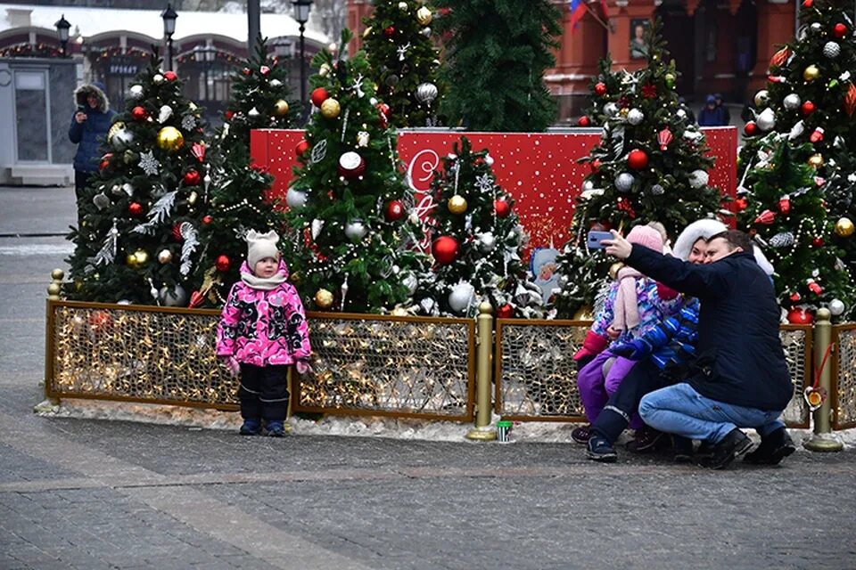 Празднование нового года. Новый год 25 июня. Новый год дети. Новый год 25 июня. Новый год 25 июня.