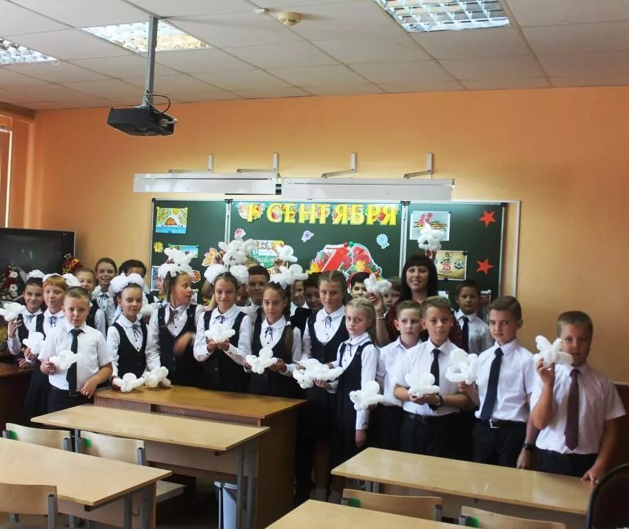 сайт 1 школы г. аттестация школьников рисунки. гимназия 1 волоколамск. классическая гимназия номер 1 пенза. г белинского г пензы.