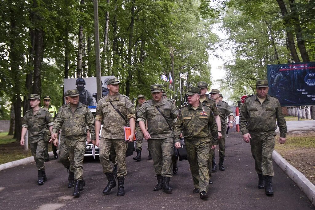 51 Бригада МТО. Военные части России. Военная часть 72152. ЗВО солдат.