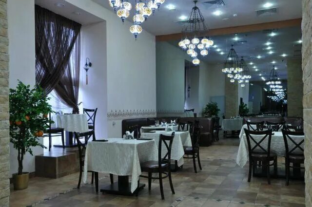 ресторан шейх палас в москве. шейх палас киевская ул 20. кафе шейх палас на студенческой. шейх палас киевская ул 20. Yauza palace ресторан москва.