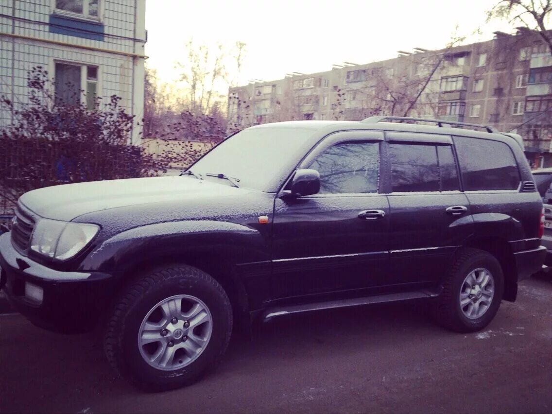 Тойота ленд крузер 2006 года. Toyota land cruiser 100 4. Тойота ленд крузер 100 2001. Toyota land cruiser lc100. Тойота ленд крузер 100 в москве.