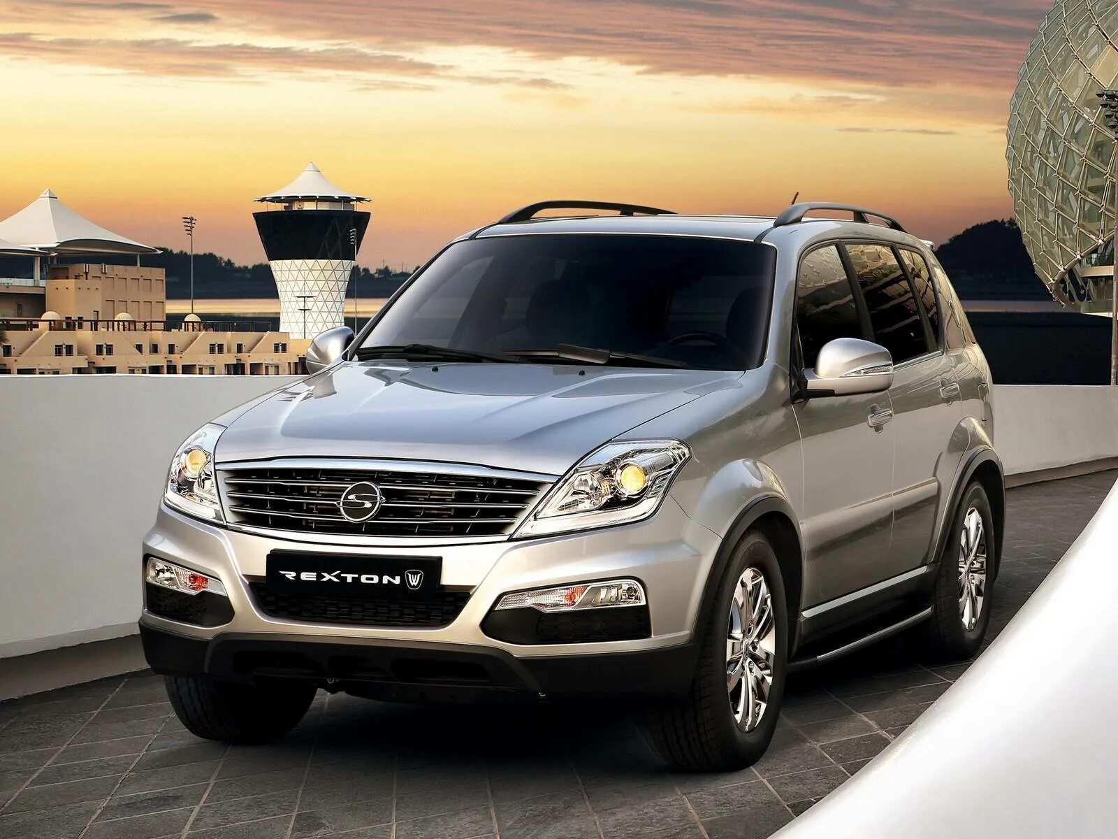 Сколько стоит санг енг. Рекстон Санг Йонг. SSANGYONG Rexton 2012. ССАНГЙОНГ Рекстон w. SSANGYONG 2016 Рекстон.