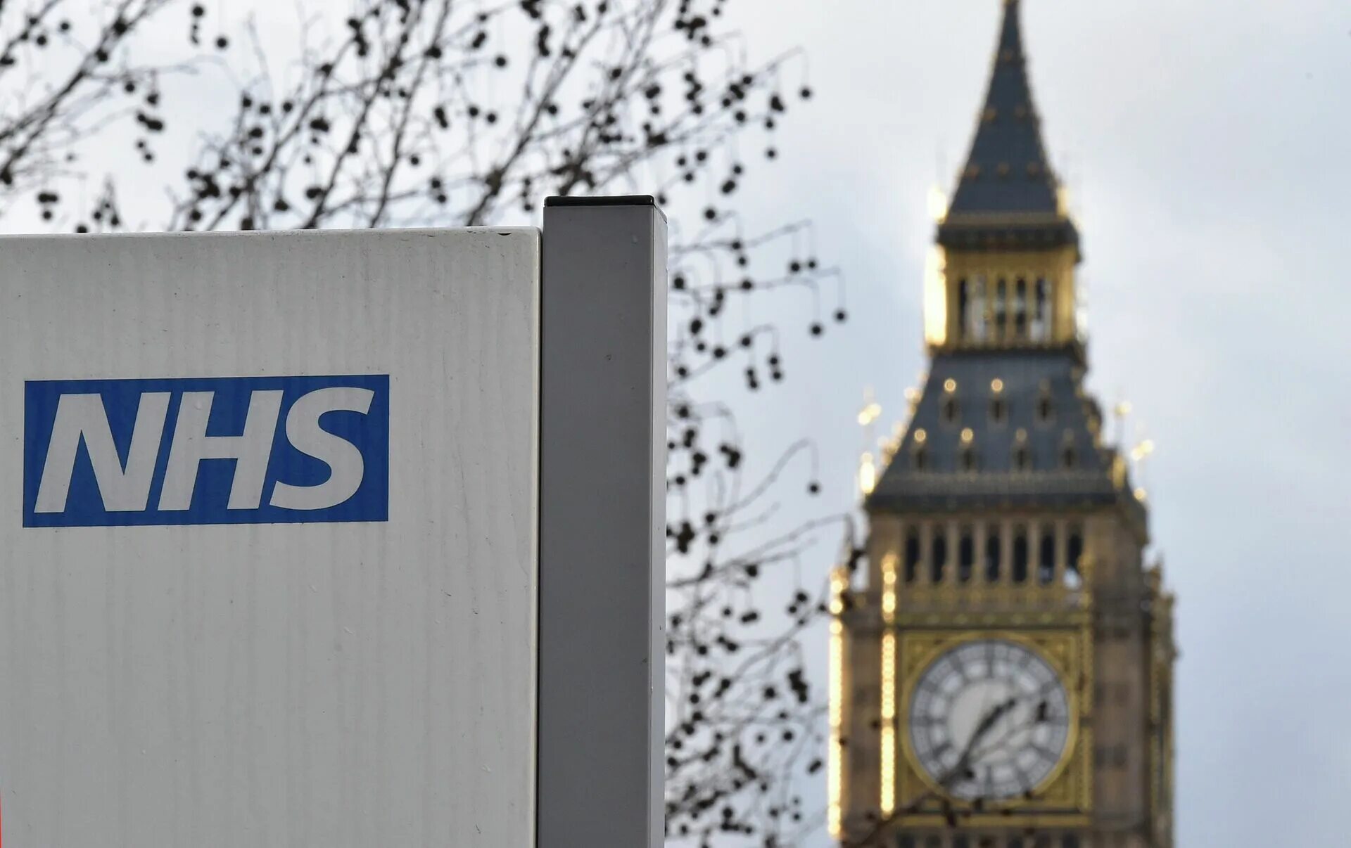 Healthcare in the uk. Nhs великобритания. National health service. Система здравоохранения в великобритании. Nhs великобритания.