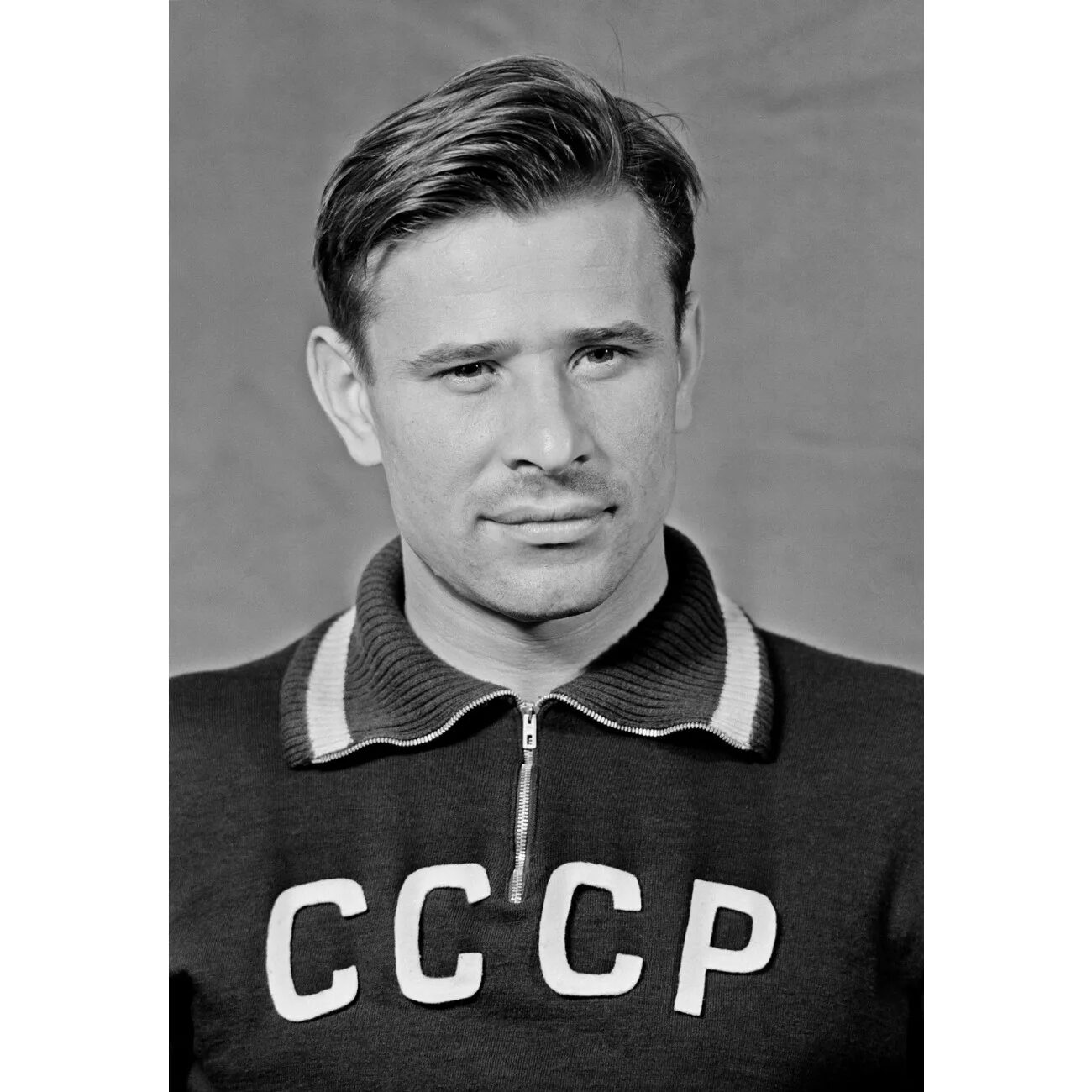 Легендарный лев яшин. Лев Яшин. Лев Яшин 1990. Лев Яшин 1956. Лев Яшин 1989.