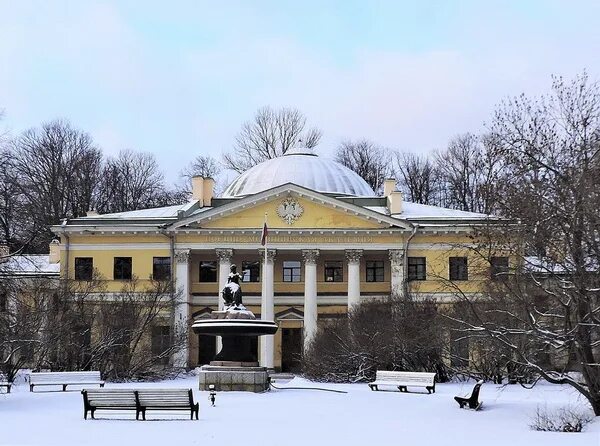 Военно медицинская академия имени кирова госпиталь. Кирова госпиталь. Военно медицинская академия имени кирова питер. Вадим арсентьев главный педиатр. С.