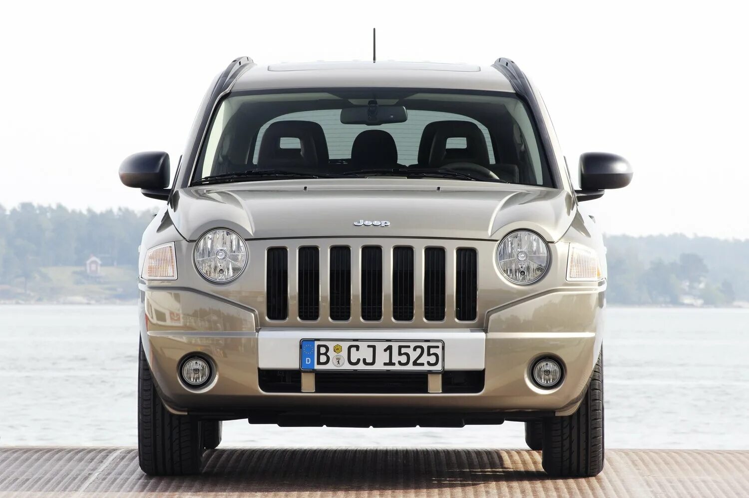 Jeep compass. Jeep Compass 2006. Jeep Compass 1. Jeep Compass 2 поколение. Джип Компасс 2006.