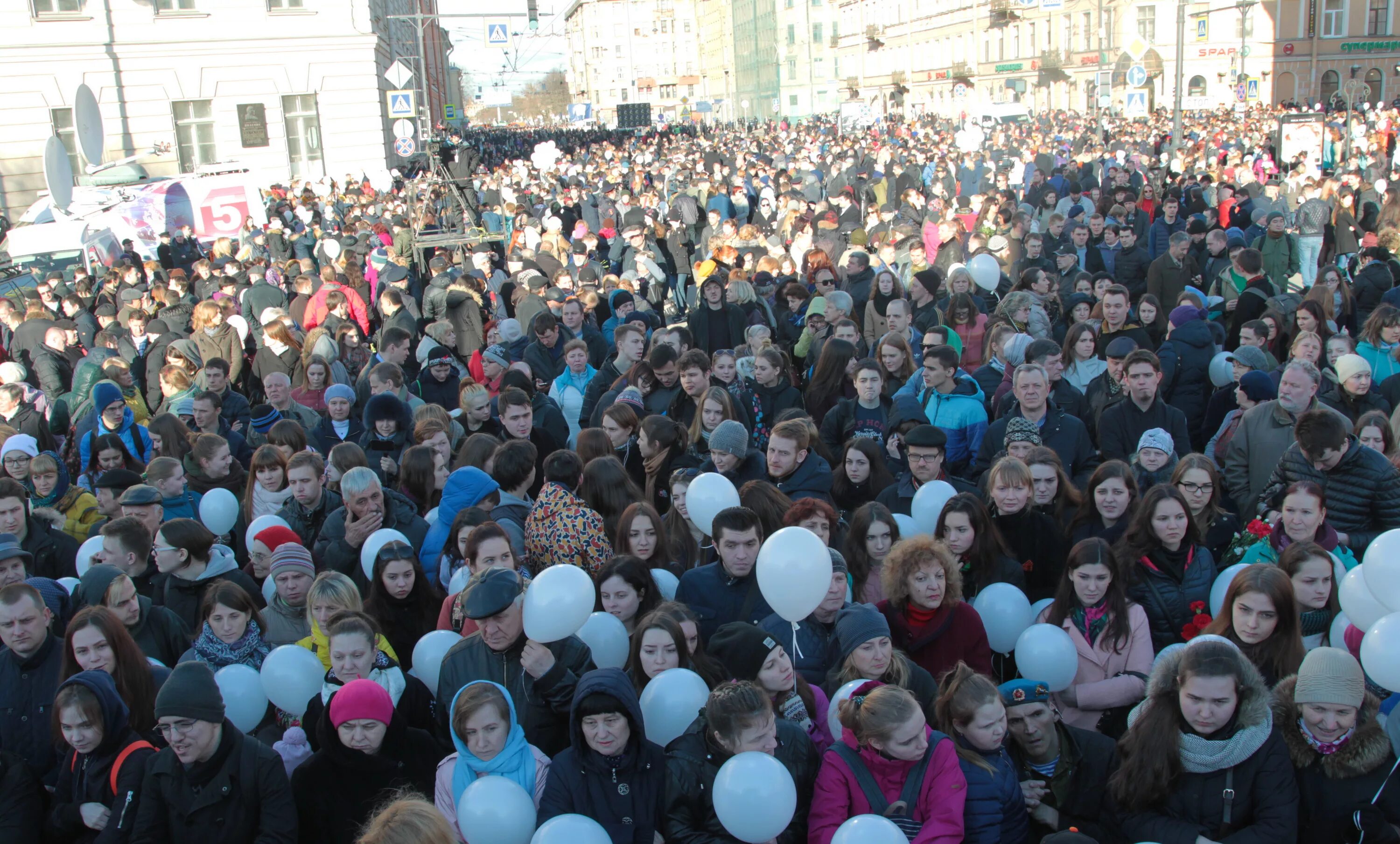 российские оппозиционные журналисты. последние новости в росси. протест в александрове. мир новости общество главное. мир новости общество главное.