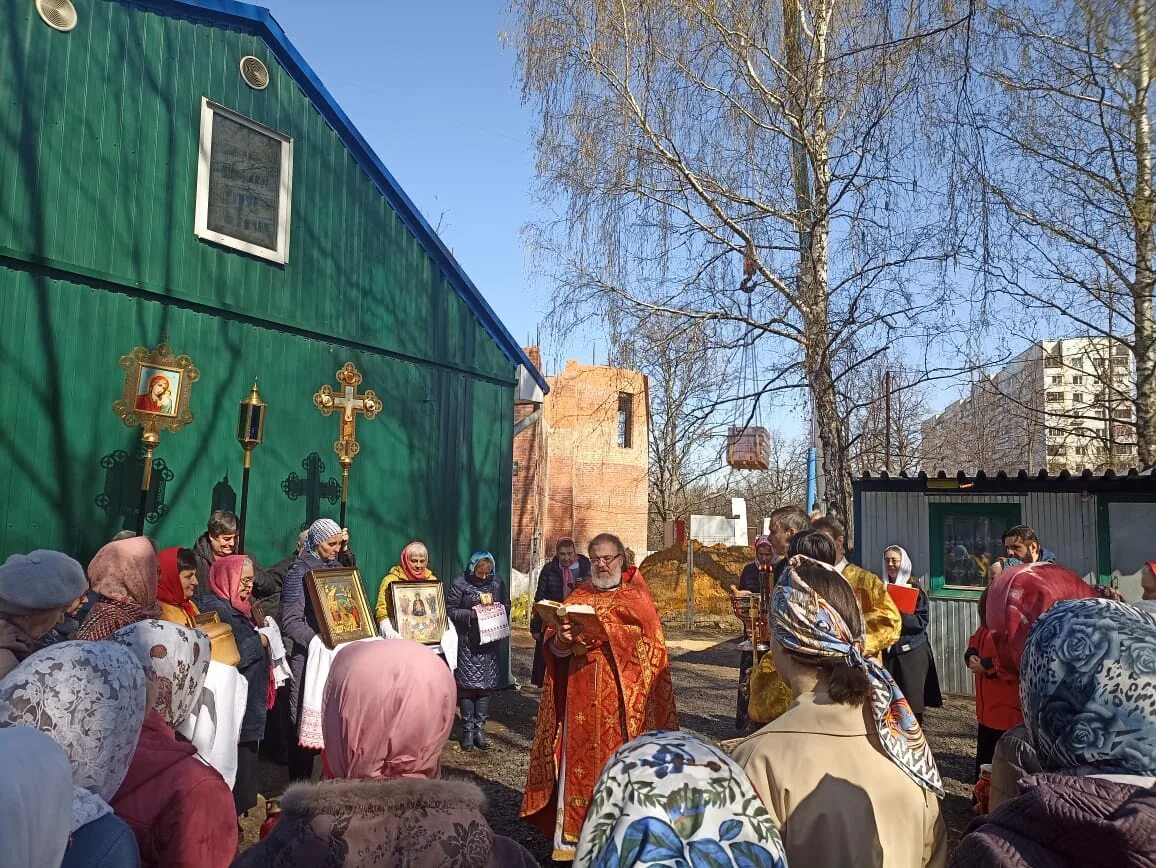 храм похвалы пресвятой богородицы волгоград. расписание служб в храме похвалы пресвятой богородицы. церковь иоанна богослова оренбург расписание службы. расписание служб в церкви державной иконы божией матери. храм похвалы пресвятой богородицы волгоград.