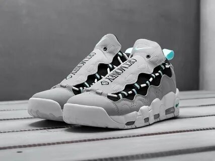 Nike air many