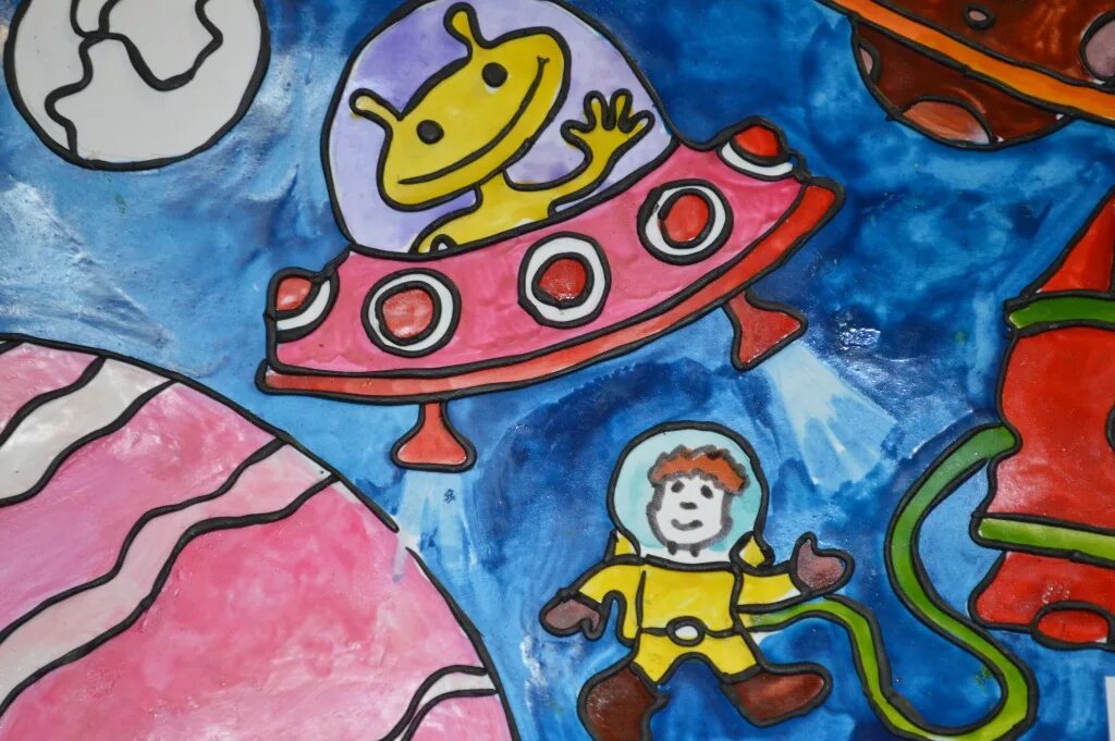 День космонавтики 2024 для детей. Рисование для детей космос. Рисунок ко Дню космонавтики. Детские рисунки ко Дню космонавтики. Рисование ко Дню космонавтики.