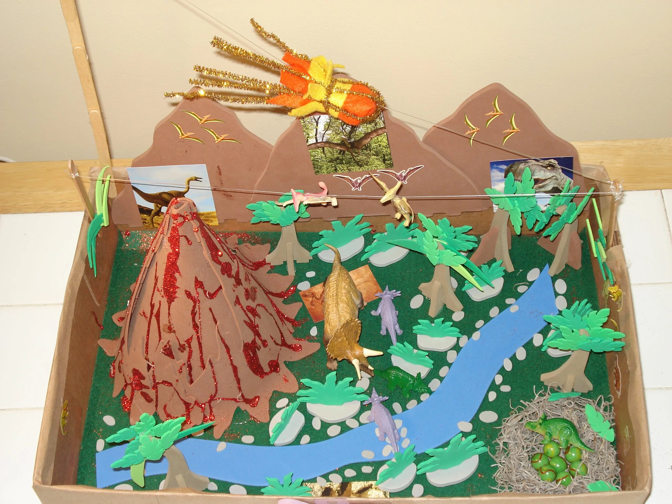 остров из картона своими руками. буквы алфавита в стиле квиллинг. поделка буква. поделки о лете. Cltkfnm j.