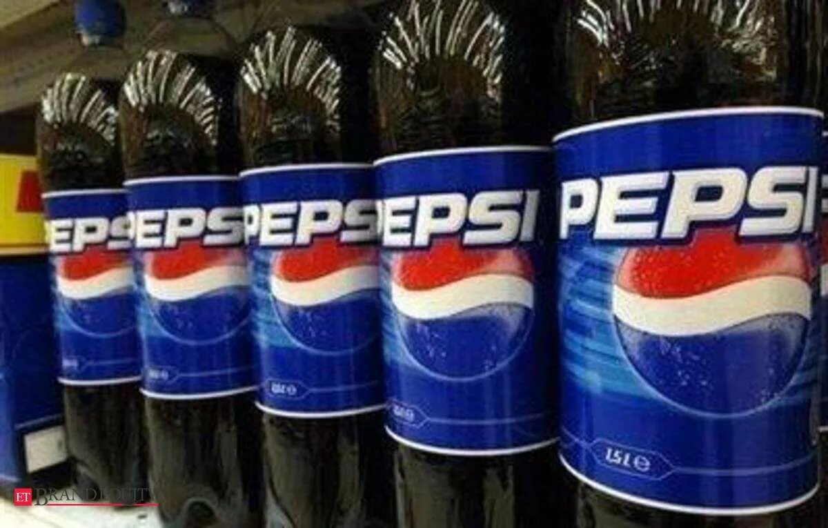 Pepsi бутылка. Пепси в советском союзе. Первая бутылка пепси. Первая пепси. Pepsi бутылка.