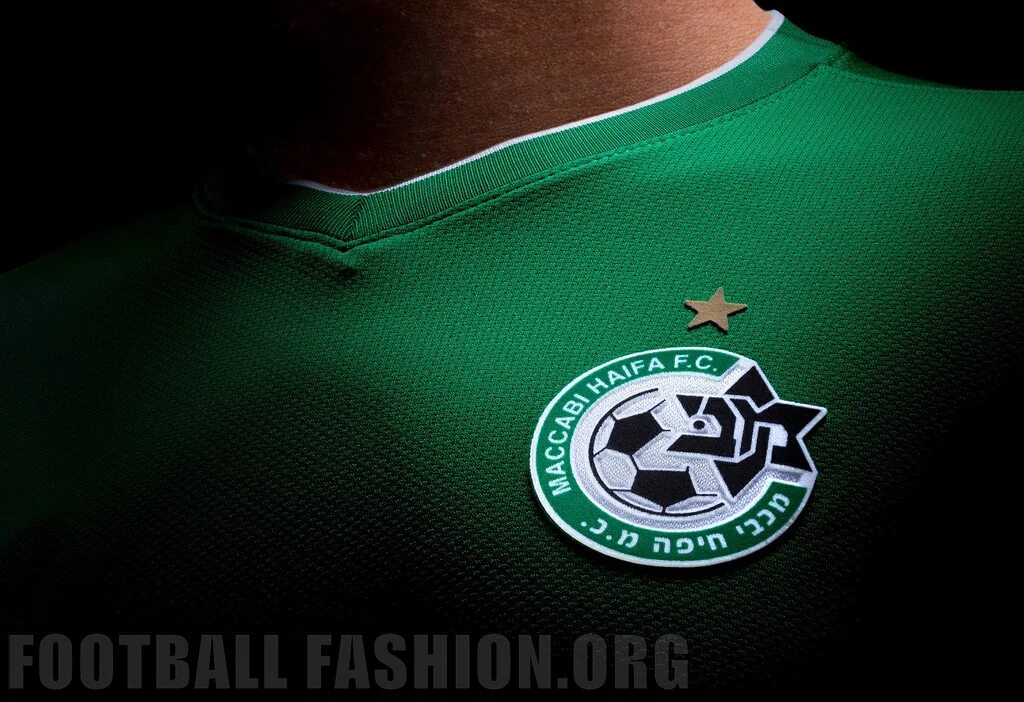 Маккаби хайфа ирони. Maccabi haifa. maccabi haifa fc logo. маккаби (футбольный клуб, тель-авив). маккаби хайфа футболка.