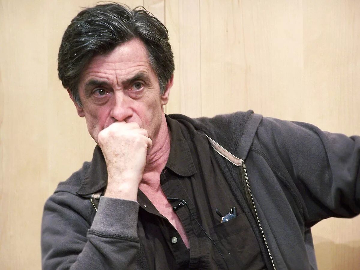 Roger rees. Роджер олборо. Роджер рис в молодости. Роджер малколм. Роджер рис фото в молодости.