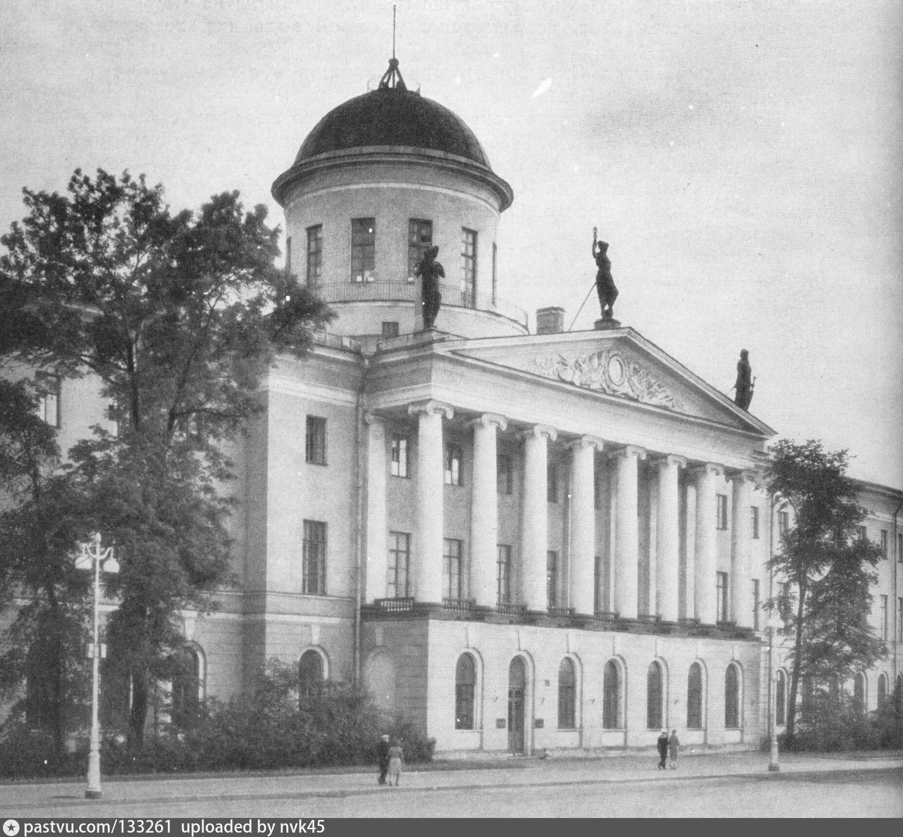 Адрес пушкинского дома. ИРЛИ РАН Пушкинский дом. Институт русской литературы АН СССР (Пушкинский дом). Пушкинский дом в Санкт-Петербурге. Пушкинский дом Петербург.