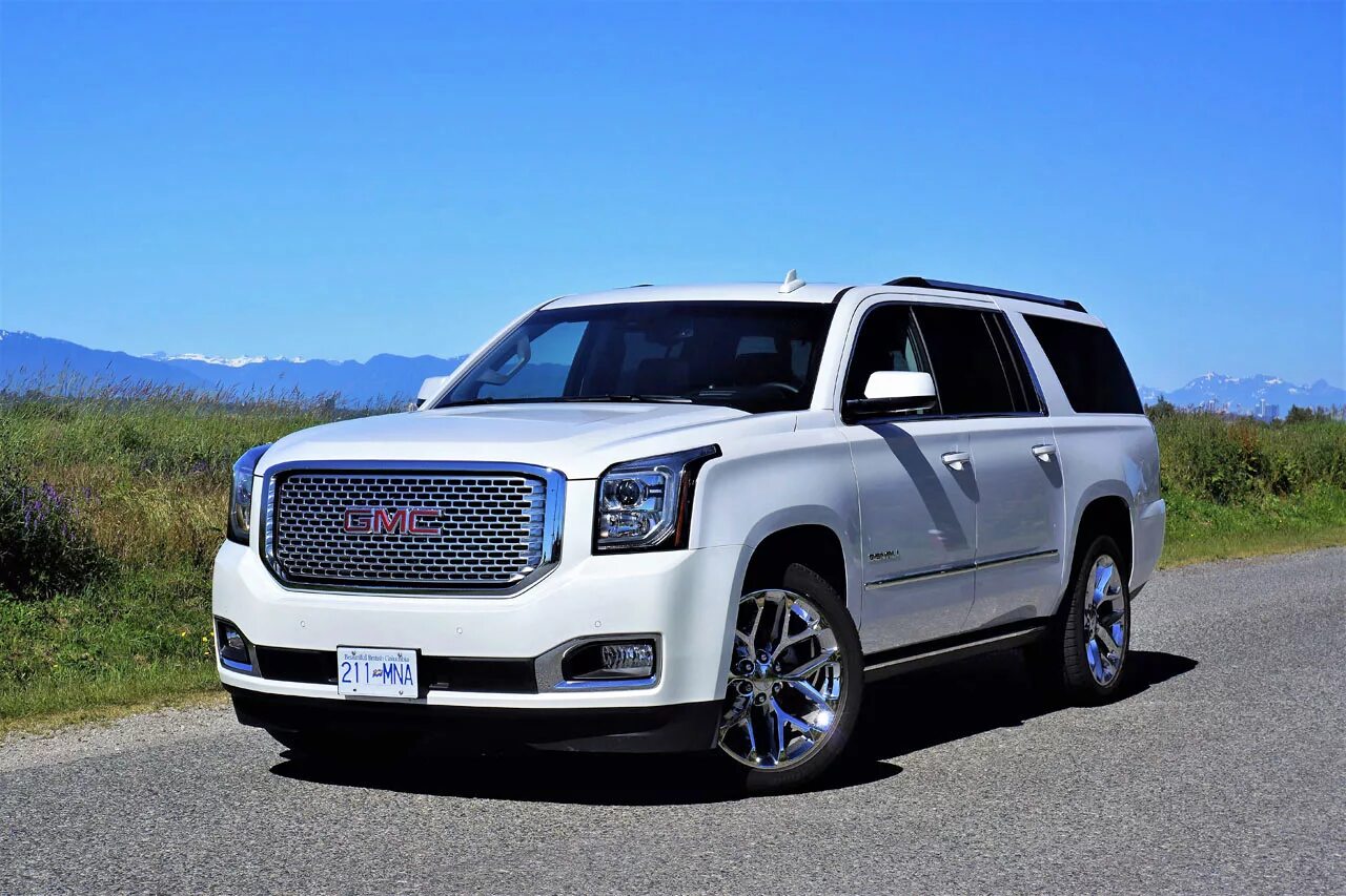 Gms машина. GMC Yukon Denali XL. GMC Yukon Denali XL 2022. GMC Yukon Denali XL 2018. GMC Yukon XL Denali 2015.