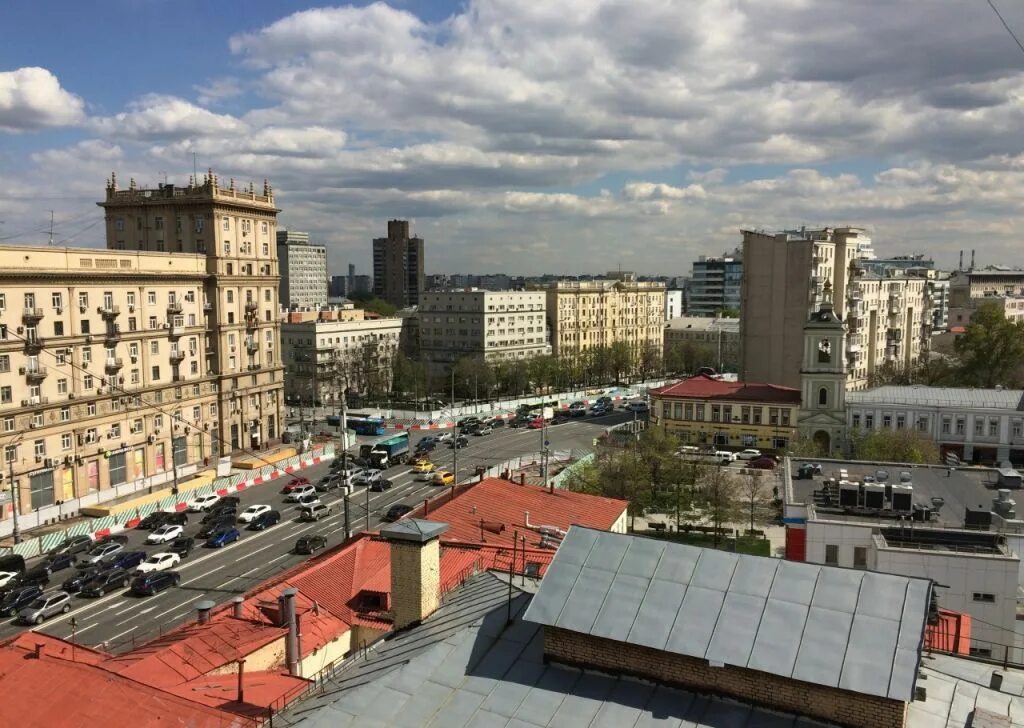 Красные ворота, Москва, Садовая-Черногрязская улица. Москва, Садовая-Черногрязская ул., 16-18с1. Ул. Садовая-Черногрязская 16/18 стр 1. Садовая-Черногрязская улица, 16-18с1.