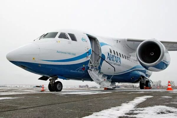 S7 airlines новосибирск. Рейс братск новосибирск самолет. Аэропорт толмачево 2024 s7airlihes. S7 airlines якутск. Самолетик в братске.