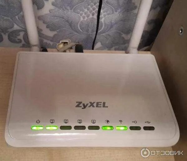 Не горит wan. Zyxel роутер wan. zyxel роутер белый. роутер кинетик порт wan. роутер zyxel индикаторы.