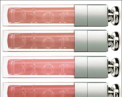 Блеск для губ ultra. 976 Диор блеск для губ. Dior Gloss 640. Косметика диор блеск. Диор блеск для губ свотчи.