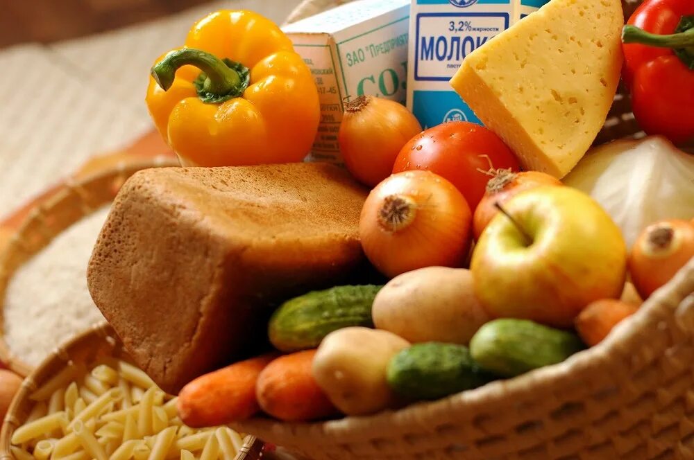 Социально значимых продовольственных. Продукты питания. продовольственные товары. социально значимые продукты. минимальный набор продуктов.