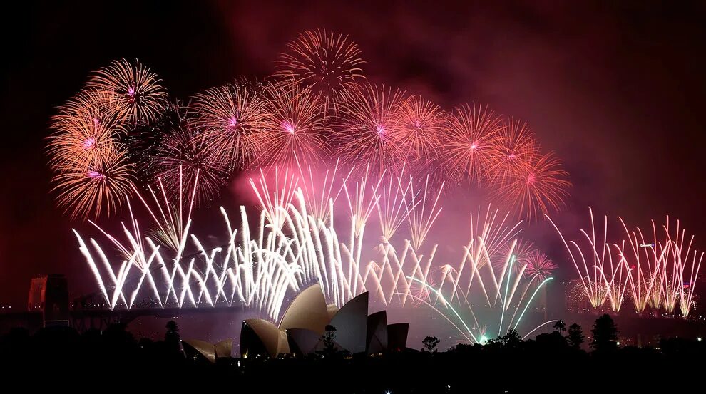 Встретить 2014 год. Встретить 2014 год. Встретить 2014 год. Встретить 2014 год. New year celebration around the world.