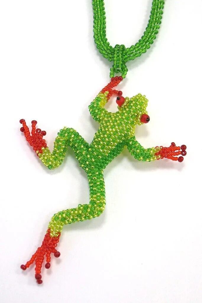 Фигурки из бисера лягушка. Фигурки из бисера. Кольцо жабка из бисера. Лягушка из бисера. Схемы для бисероплетения для начинающих лягушка.
