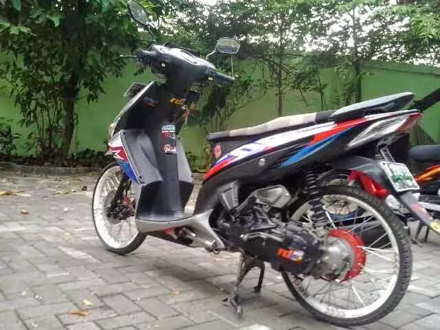 Click 110. Мотор моогбайка honda click.