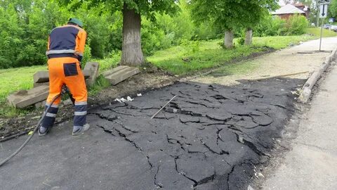Отремонтировать тротуар
