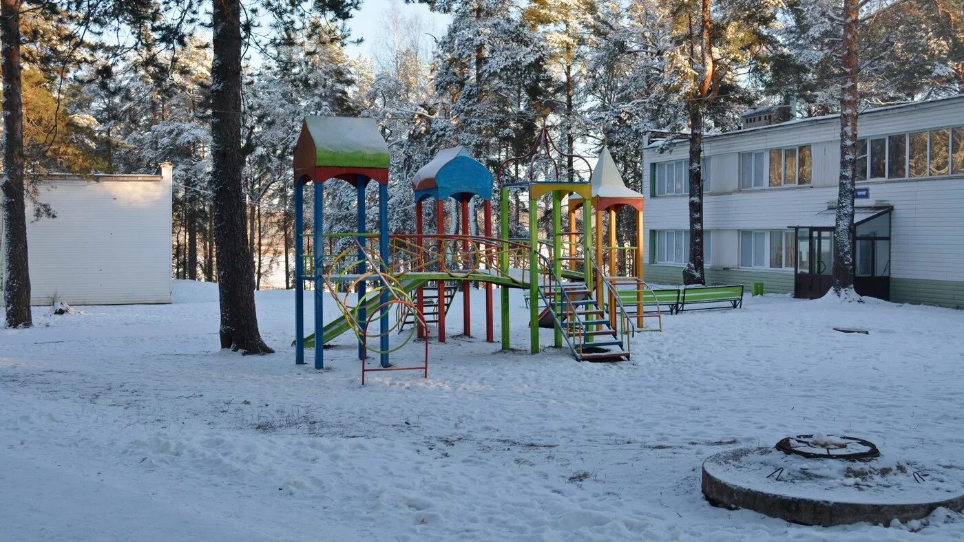 Гверстянец великий новгород. Лагерь гверстянец. Гверстянец великий новгород лагерь комнаты. Лагерь гверстянец новгородская область 2021. Лагерь гверстянец новгородская область.