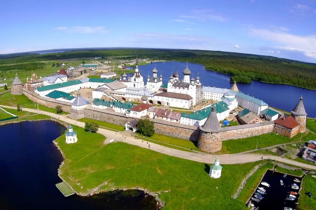 Спасо-Преображенский монастырь на Соловецких островах. Спасо-Преображенский монастырь Соловки. Соловки Соловецкий монастырь. Спасо Преображенский Соловецкий монастырь Архангельская область. Соловки сайт монастыря