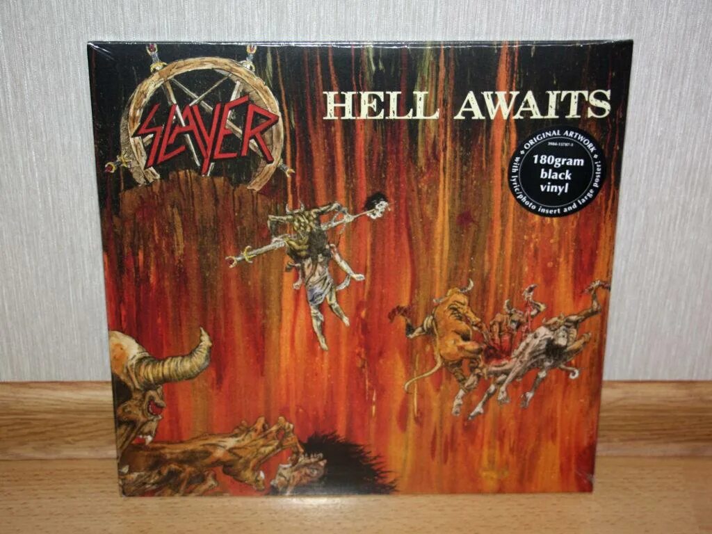 Slayer hell awaits. Slayer hell awaits 1985. Hell awaits обложка. Slayer hell awaits live. Группа slayer обложки.