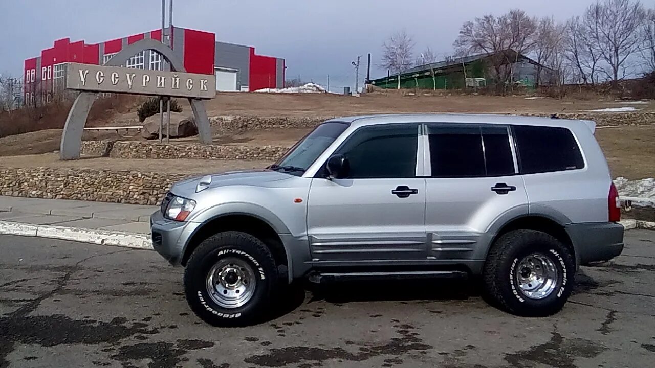 Mitsubishi pajero 3 бензин