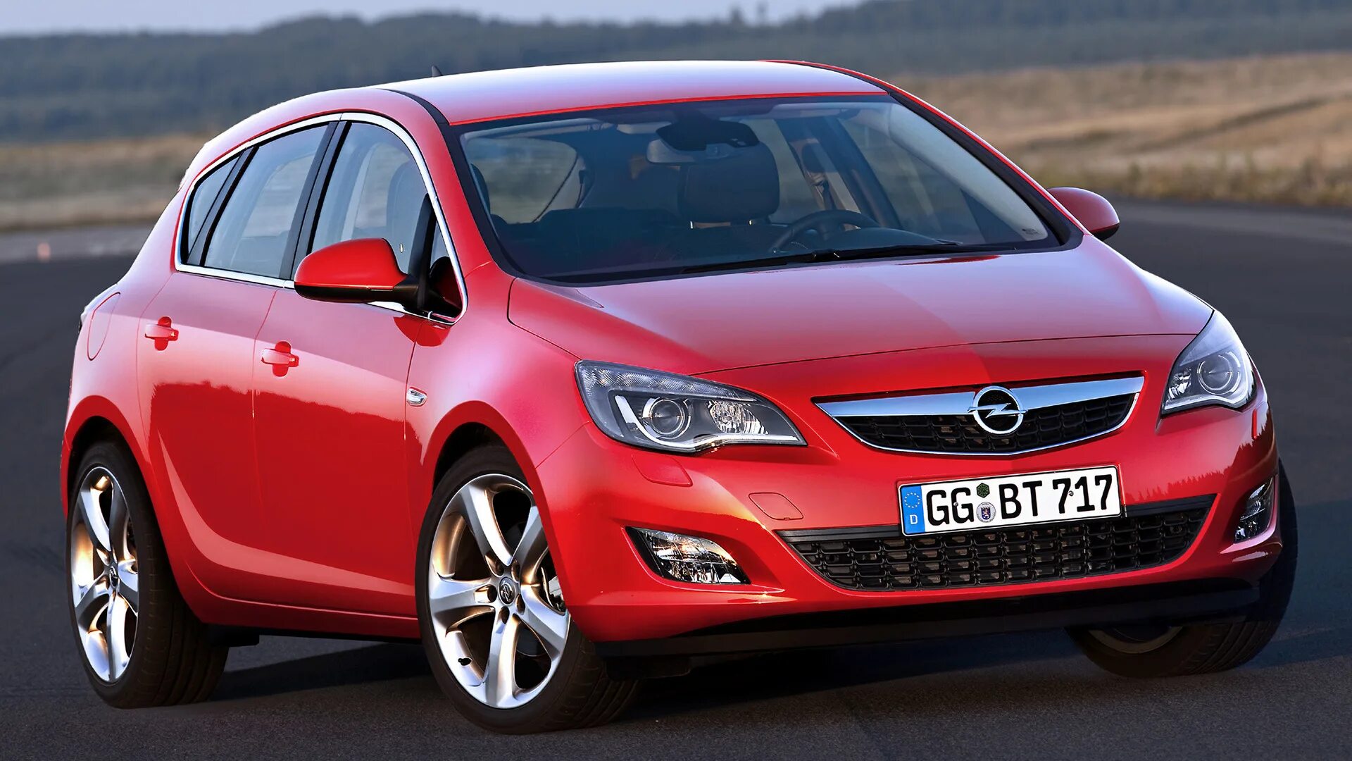 Opel Astra j. Opel Astra 5 дверный. Opel Astra j (2009—2012). Опель какие модели