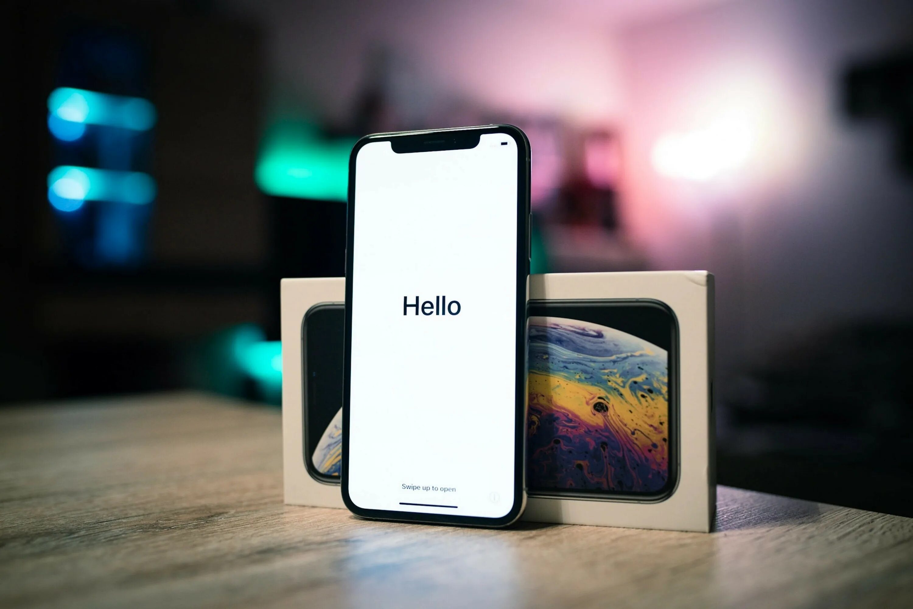 Hello айфон. Iphone привет. Iphone x hello. Hello Screen iphone.