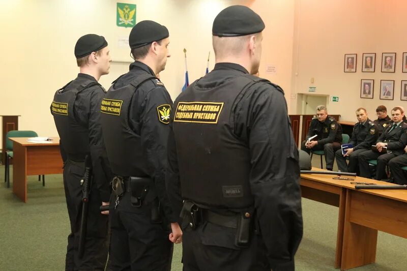 Судебные приставы мурманск. Судебные приставы кола мурманская область. служба в г никеле фсб мурманская область. федеральная служба безопасности мурманск вакансии. военное фсб мурманск вакансии.