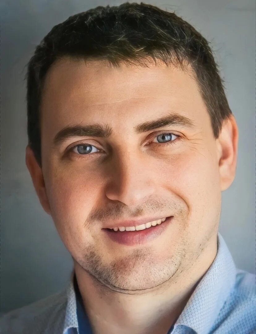 Конкурс мистер брянск 1991. Кафе мистер и миссис гриль брянск. В брянске мужчины по вызову. Мистере брянск. Мистере брянск.