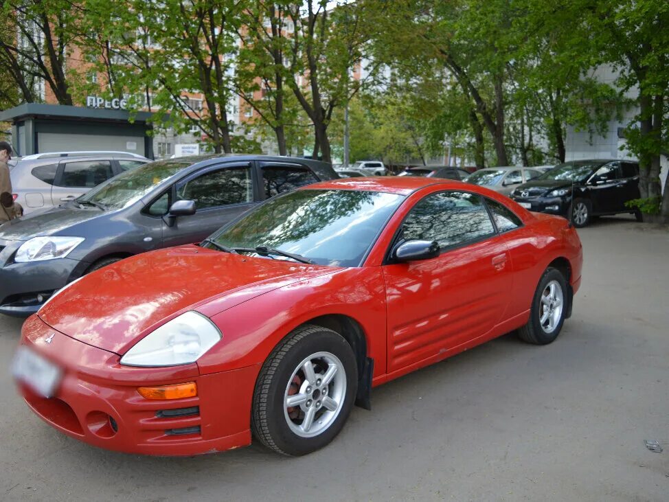 Купить митсубиси 2002. Mitsubishi Eclipse 2002. Mitsubishi Eclipse III, 2002. Mitsubishi Eclipse 3. Mitsubishi Eclipse 3 красный.