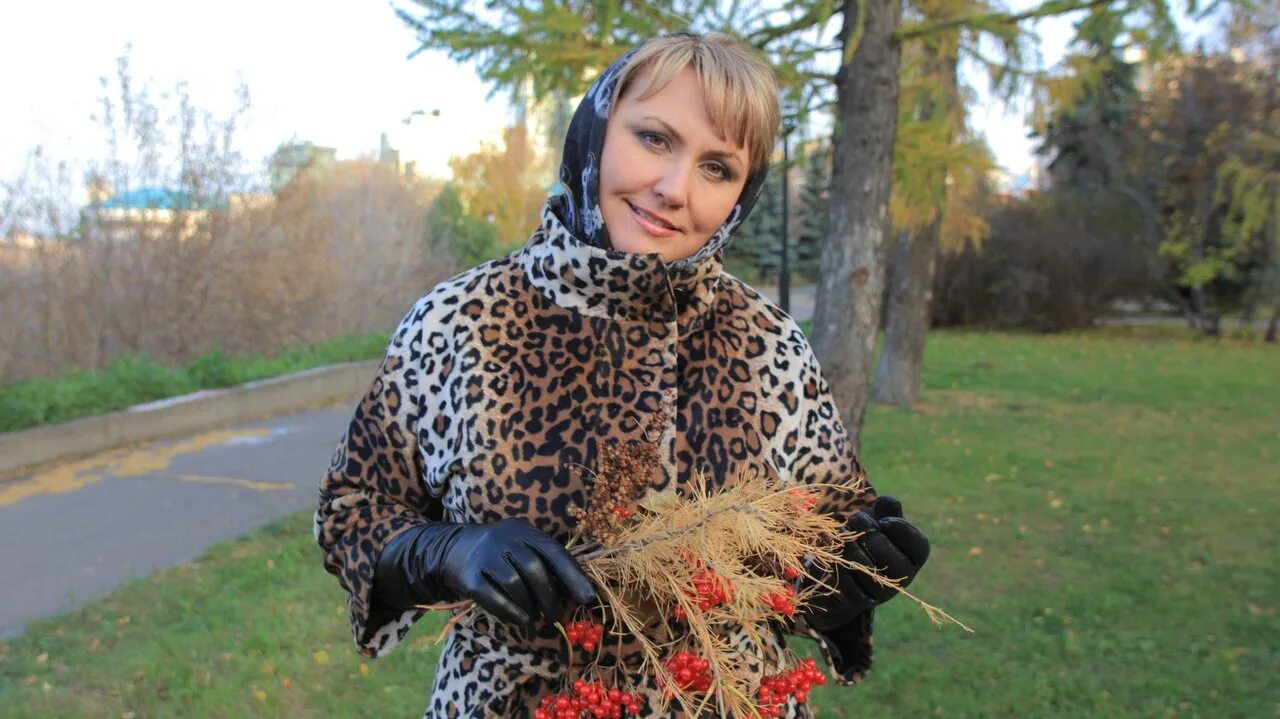 Лилия Муллагалиева. Муллагалиева Лилия Абугалиевна. Лилия Муллагалиева с мужем. Певица Лилия Муллагалиева.